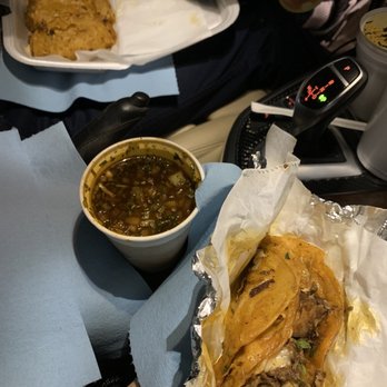 Tacotlan - Mexican Near Me - Chicago, Illinois