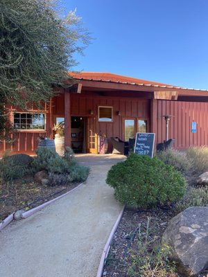 Terre Rouge & Easton Wines by null
