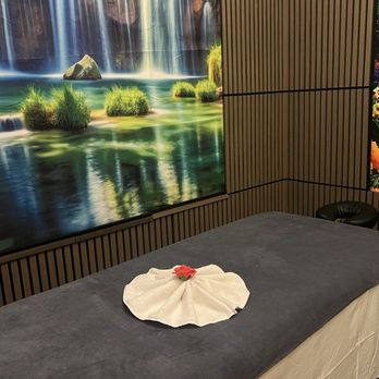 Red Hill Head Spa & Barber - Massage room - Day Spas Near Me - Tustin, California