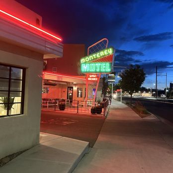 Monterey Motel - Neon! - Hotels Near Me - Albuquerque, New Mexico