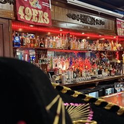 Yossies Cantina