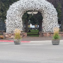 Outpost JH - Arches - city square