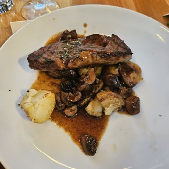Brass Fish Tavern - Steak - American Near Me - Vancouver, British Columbia Brass Fish Tavern - Steak - American Near Me - Vancouver, British Columbia