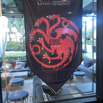 Mangoni - House of Dragon team black - Pizza Near Me - Winter Garden, Florida