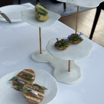 L'Oiseau Blanc - French Near Me - Paris, 75
