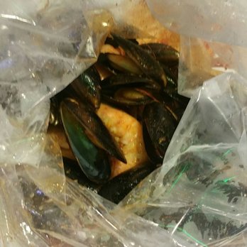 Star Crab - Black Mussels with shrimp in mild Cajun sauce - Cajun/Creole Near Me - Upland, California Star Crab - Black Mussels with shrimp in mild Cajun sauce - Cajun/Creole Near Me - Upland, California