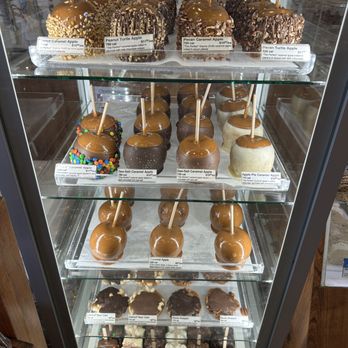 Kilwins - Chocolatiers & Shops Near Me - Delray Beach, Florida