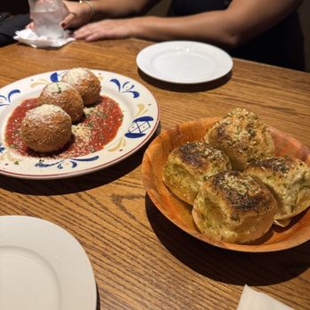 Esposito’s Italian - Arancini and garlic knots - Italian Near Me - Tampa, Florida