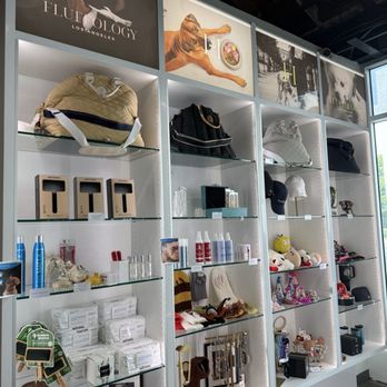 Fluffology - Pet Groomers Near Me - North Hollywood, California