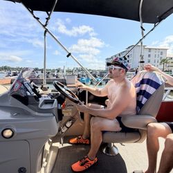 AZTX Boat Rentals - Captain Jason D