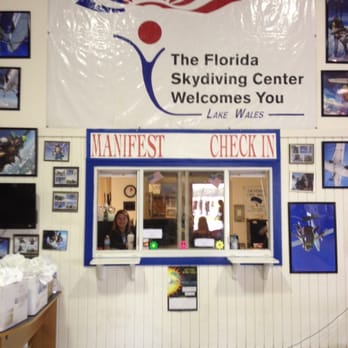 Florida Skydiving Center - Talk to the lovely girls at manifest to check in - Skydiving Near Me - Lake Wales, Florida