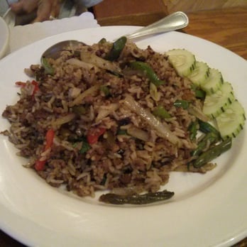 Sri Siam - Basil fried rice with ground beef - Thai Near Me - Morton Grove, Illinois