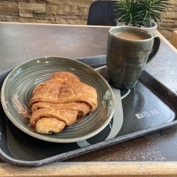 Junge Die Bäckerei - My first time here