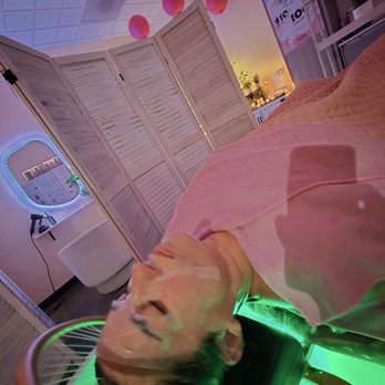 Pamper N Peace Head Spa - Day Spas Near Me - Murrieta, California Pamper N Peace Head Spa - Day Spas Near Me - Murrieta, California