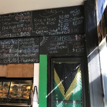 Dat Fire Jerk Chicken - Great authentic Jamaican cuisine - Caribbean Near Me - Atlanta, Georgia