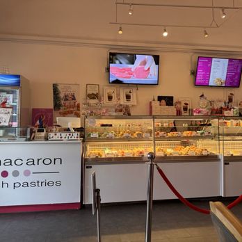 Le Macaron French Pastries - Coffee & Tea Near Me - Sarasota, Florida Le Macaron French Pastries - Coffee & Tea Near Me - Sarasota, Florida