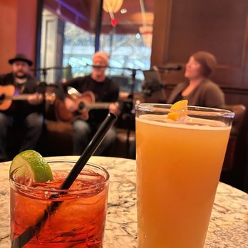 Red Piano Lounge - Vodka Cran Bluemoon - Lounges Near Me - Oklahoma City, Oklahoma
