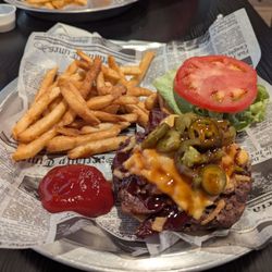 Pleasant Lake Pub - Southwest burger
