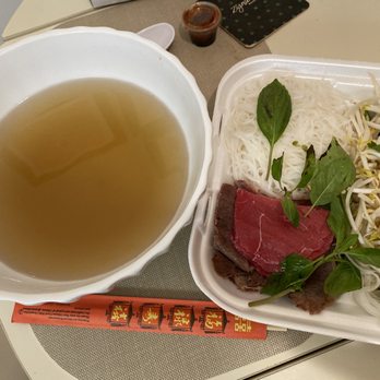 Pho 79 - Ready to transfer the ingredients into the bowl - Vietnamese Near Me - Davie, Florida Pho 79 - Ready to transfer the ingredients into the bowl - Vietnamese Near Me - Davie, Florida