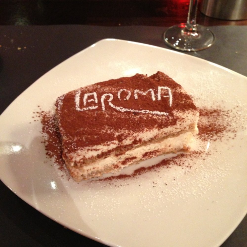 La Roma - Tiramisu looks great. - Brasseries Near Me - Perpignan, 66