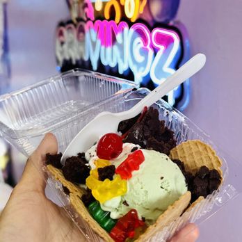 アイス A005 一口アイスセット デラックス（62粒入） 苺アイス 生チョコアイス