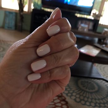 Platinum Glam - Gel manicure - Nail Salons Near Me - Miami, Florida