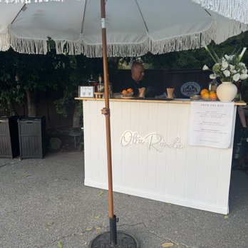 Otra Ronda Mobile Bartending - Bar area - Bartenders Near Me Otra Ronda Mobile Bartending - Bar area - Bartenders Near Me