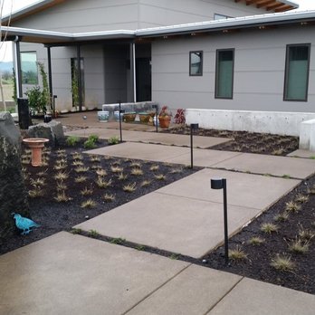 Eugene Landscape & Irrigation - the front yard of a home - Landscaping Near Me - Eugene, Oregon