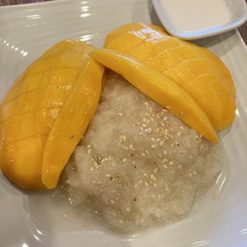 Thai Spoon Cafe - Mango sticky rice - Thai Near Me - Redlands, California