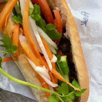 Le Paradis - BBQ Pork Vietnamese Sandwich - that slim brown section is the BBQ pork, rest is all the veggies - Vietnamese Near Me - Hayward, California Le Paradis - BBQ Pork Vietnamese Sandwich - that slim brown section is the BBQ pork, rest is all the veggies - Vietnamese Near Me - Hayward, California