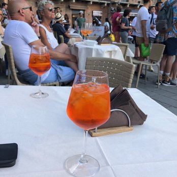 Liberamente Osteria - Aperol spritz - Wine Bars Near Me - Siena, SI Liberamente Osteria - Aperol spritz - Wine Bars Near Me - Siena, SI