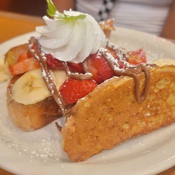 Loaded Cafe Restaurants Lawndale - Conchita with bananas, strawberries and nutella. - Burgers Near Me - Lawndale, California Loaded Cafe Restaurants Lawndale - Conchita with bananas, strawberries and nutella. - Burgers Near Me - Lawndale, California
