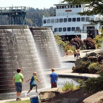 Harborside Fountain Park - The Fountain Park is kinda cool, huh? - Parks Near Me - Bremerton, Washington Harborside Fountain Park - The Fountain Park is kinda cool, huh? - Parks Near Me - Bremerton, Washington