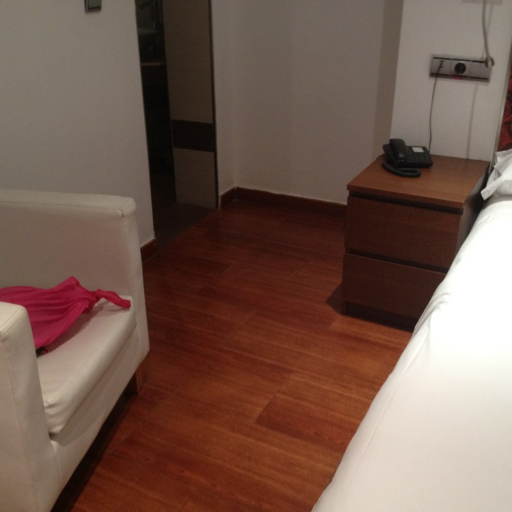 Hostal Marlasca - Hostels Near Me - Madrid, M