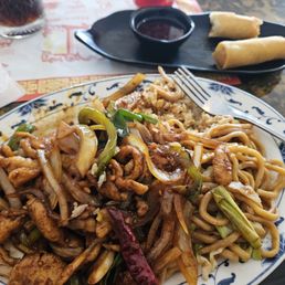 Mongolian chicken and egg rolls Mongolian chicken and egg rolls