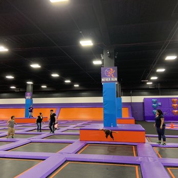 Altitude Trampoline Park - Trampoline Parks Near Me - Woodbridge Township, New Jersey Altitude Trampoline Park - Trampoline Parks Near Me - Woodbridge Township, New Jersey