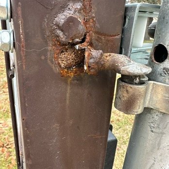 Precision Yard Worx - Fence hinge broke off. As you can see bad weld job. - Landscaping Near Me - Karnes City, Texas Precision Yard Worx - Fence hinge broke off. As you can see bad weld job. - Landscaping Near Me - Karnes City, Texas
