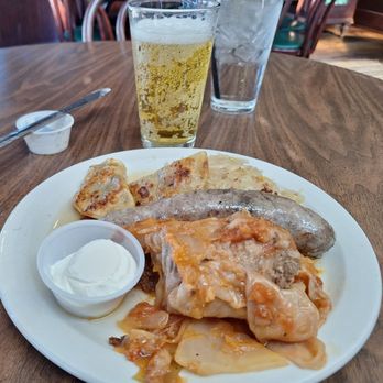 Amber Rose Restaurant & Catering - Warsaw medley. - German Near Me - Dayton, Ohio Amber Rose Restaurant & Catering - Warsaw medley. - German Near Me - Dayton, Ohio
