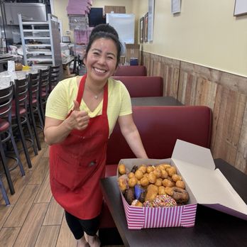 Johnny's Donuts - Donuts Near Me - Lafayette, California Johnny's Donuts - Donuts Near Me - Lafayette, California