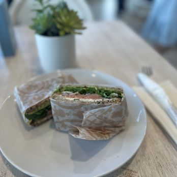 Pura Vida Miami - SMOKED SAMMY - Breakfast & Brunch Near Me - Sarasota, Florida Pura Vida Miami - SMOKED SAMMY - Breakfast & Brunch Near Me - Sarasota, Florida