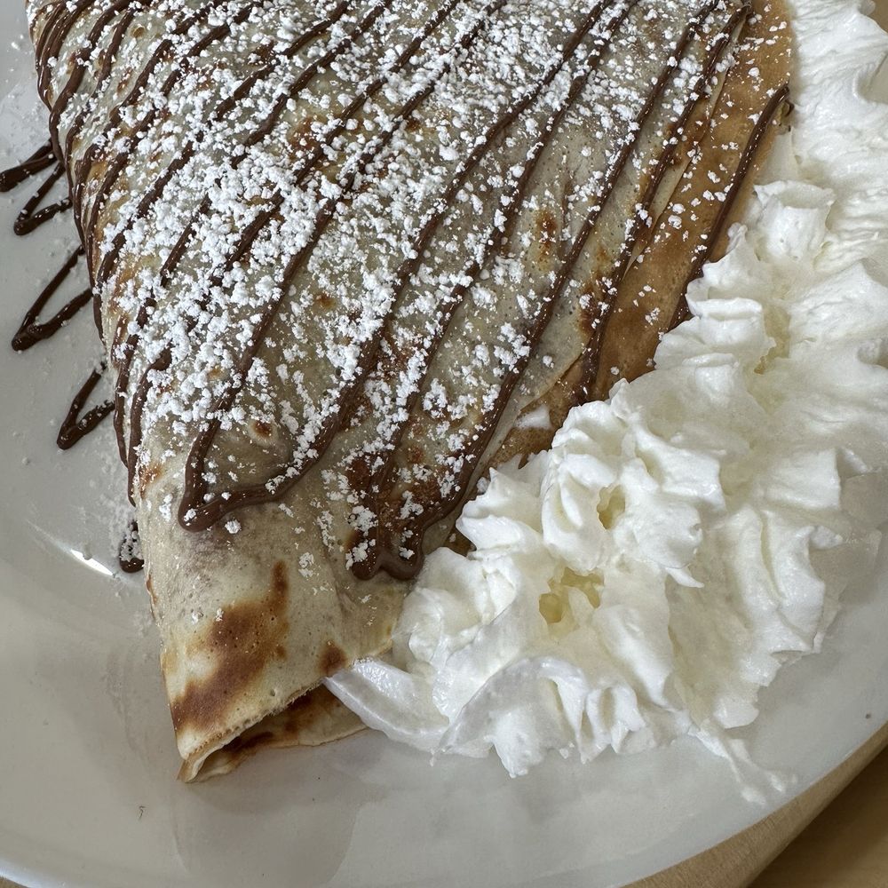 Stuffed Crepe - Best of both worlds (strawberry/banana with nutella/chocolate) - Creperies Near Me - Santa Clarita, California Stuffed Crepe - Best of both worlds (strawberry/banana with nutella/chocolate) - Creperies Near Me - Santa Clarita, California