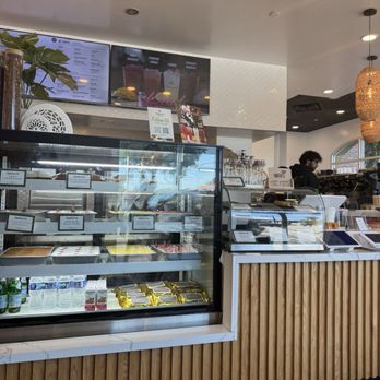 Qamaria Coffee - Inside - Coffee & Tea Near Me - Fullerton, California