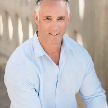 Max Health - Dr. Robert Pomahac is a Los Angeles based chiropractor with a comprehensive, results-driven approach to eliminating chronic pain - Chiropractors Near Me - Los Angeles, California Max Health - Dr. Robert Pomahac is a Los Angeles based chiropractor with a comprehensive, results-driven approach to eliminating chronic pain - Chiropractors Near Me - Los Angeles, California