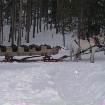 320 Guest Ranch - Complimentary rides at the 320 Ranch - Guest Houses Near Me - Gallatin Gateway, Montana