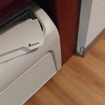 Motel 6 Dixon - broken AC door, damaged walls - Hotels Near Me - Dixon, California Motel 6 Dixon - broken AC door, damaged walls - Hotels Near Me - Dixon, California