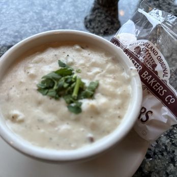 Salty's on Alki - Seafood Chowder - Seafood Near Me - Seattle, Washington Salty's on Alki - Seafood Chowder - Seafood Near Me - Seattle, Washington