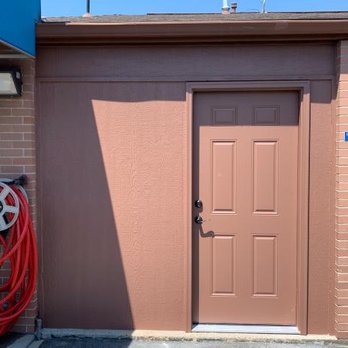 Ace Handyman Services Meridian - Ace Handyman Services Meridian Door Install - Flooring Near Me - Boise, Idaho