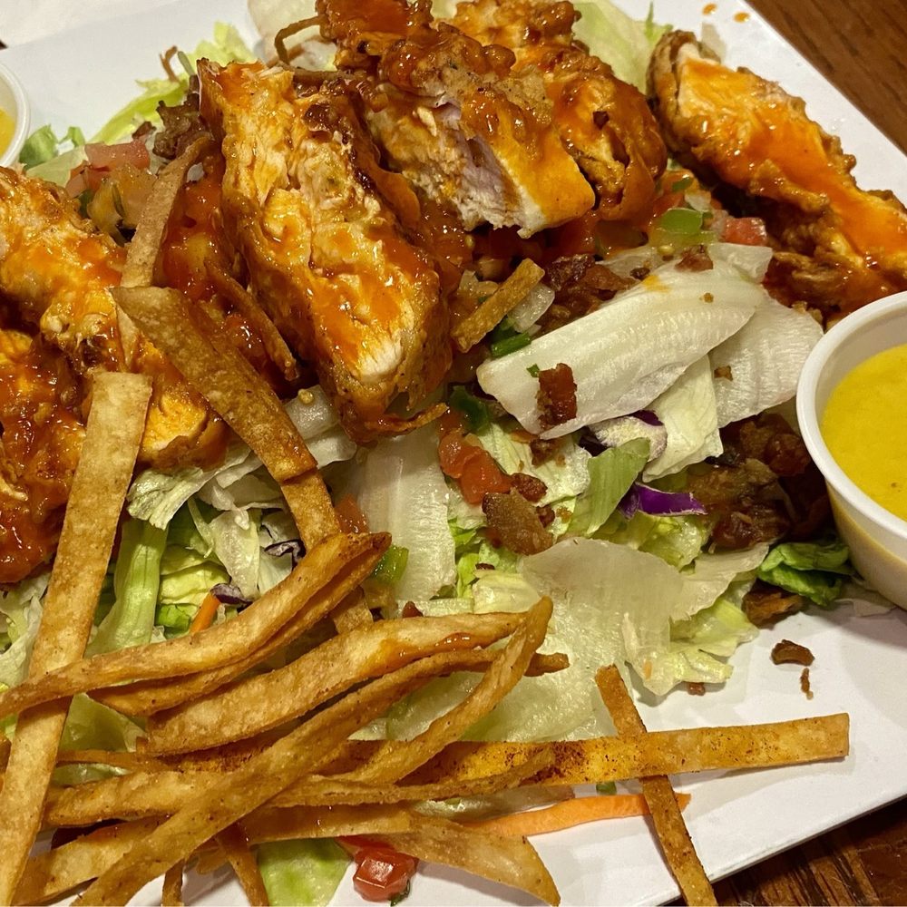 Republic IceHouse - Buffalo chicken salad - American Near Me - Tyler, Texas