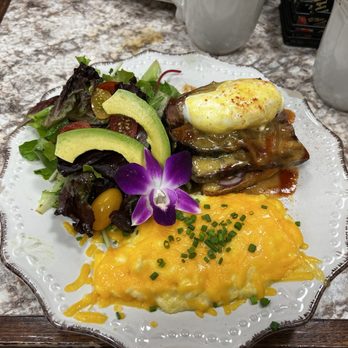 Harvest Kitchen & Bakery - BBQ Brisket benedict - Breakfast & Brunch Near Me - Katy, Texas Harvest Kitchen & Bakery - BBQ Brisket benedict - Breakfast & Brunch Near Me - Katy, Texas