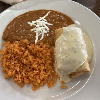 Casa Zaragoza - Lunch chimichanga with rice and beans - Mexican Near Me - Madison, Wisconsin Casa Zaragoza - Lunch chimichanga with rice and beans - Mexican Near Me - Madison, Wisconsin